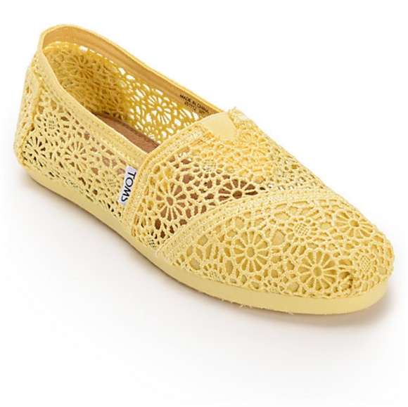 womens yellow toms